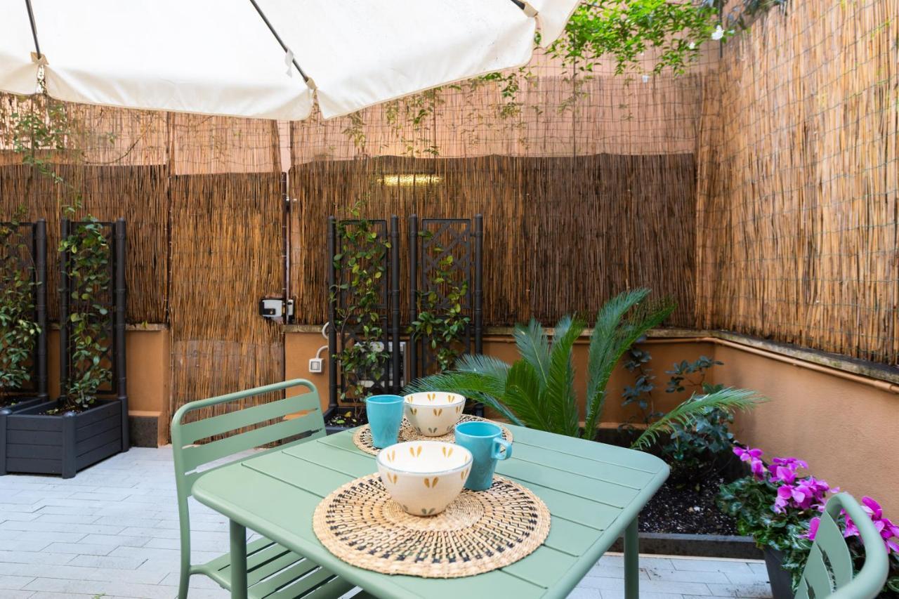 Casa Vegezio Near Vatican Museum And Metro Cipro Private Garden Check-In From 3 Pm To 10 Pm Exterior photo